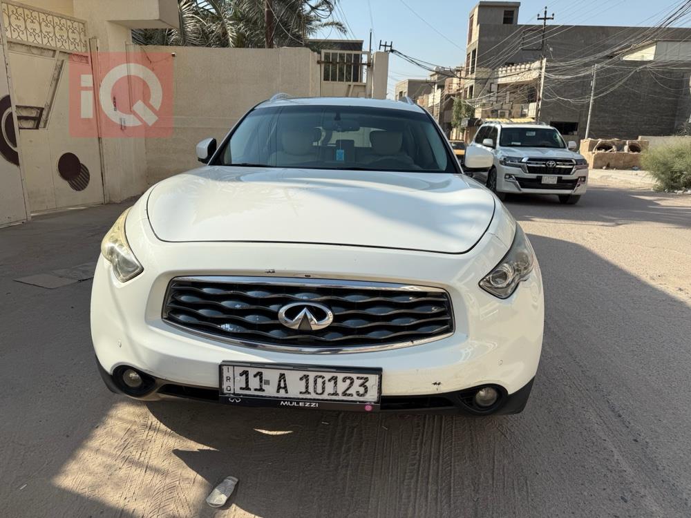 Infiniti FX